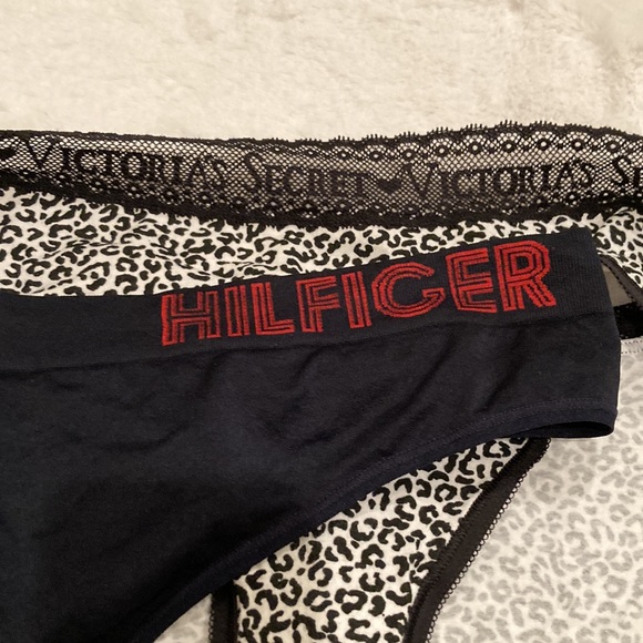 Bundle of Sz XL panties, VS and Tommy Hilfiger - Picture 2 of 5